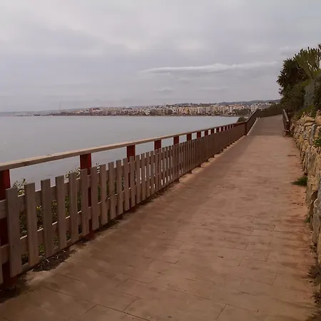 公寓 Sea Front 埃斯特波纳