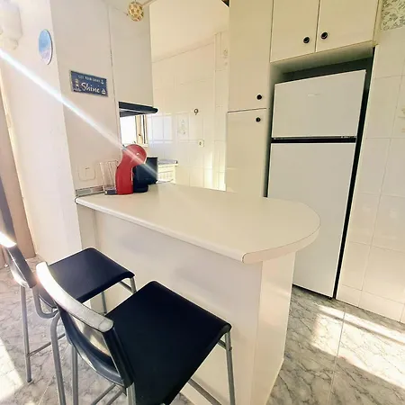 Апартаменты Sea Front *