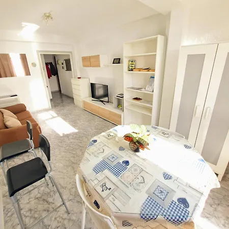 Апартаменты Sea Front