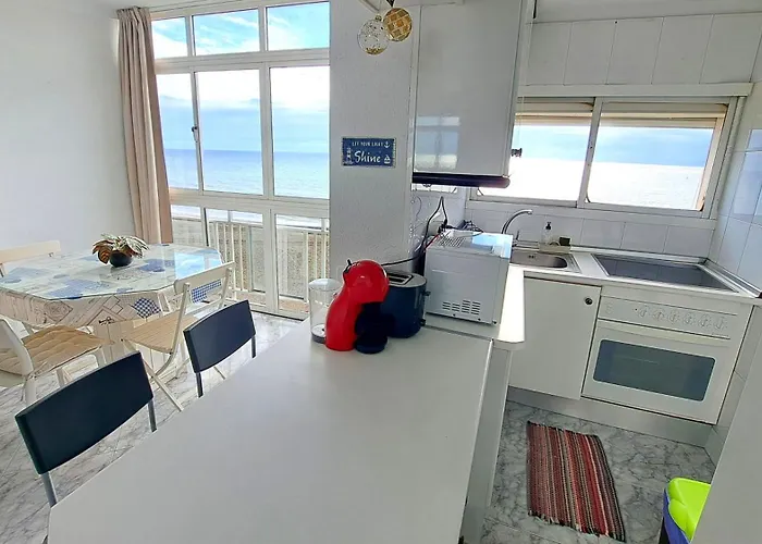 Apartamento Sea Front *